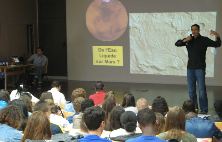 cordees-reussite-conference-exobiologie-17-mai-2014